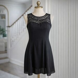 Faviana Vintage Black Knee Length Dress Sz Small LBD little black dress